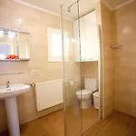 Villa Belucra,10p,seaview,jacuzzi,pool *