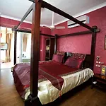 Belucra,10p,seaview,jacuzzi,pool וילה קלפה
