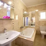 Belucra,10p,seaview,jacuzzi,pool קלפה