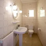 Belucra,10p,seaview,jacuzzi,pool וילה קלפה