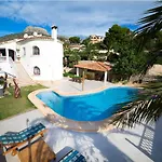 Belucra,10p,seaview,jacuzzi,pool * קלפה