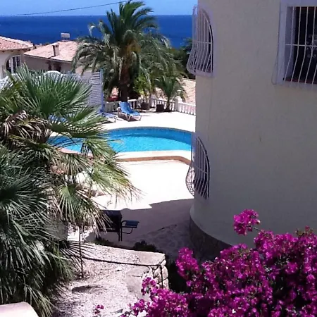 Belucra,10p,seaview,jacuzzi,pool * קלפה