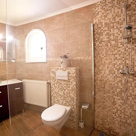 Вилла Belucra,10p,seaview,jacuzzi,pool